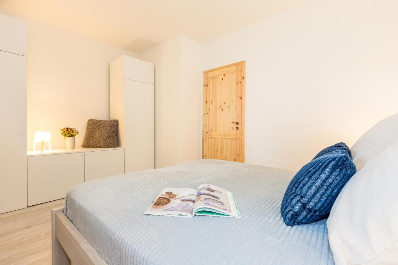Apartmany Jedovary Trhove Sviny Exterior photo